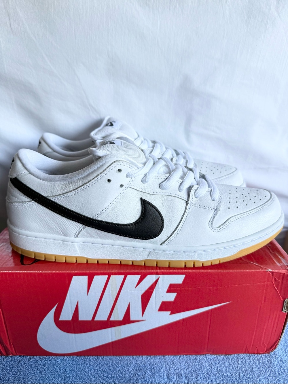 AUTHENTIC Nike SB Dunk Low Pro White Gum size 13 CD2563-101 2023 *LIKE NEW*